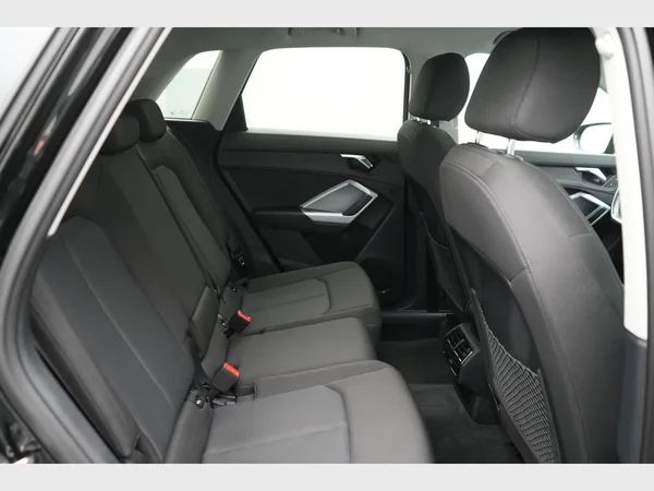 AUDI Q3 (2021) — foto 28 van 30