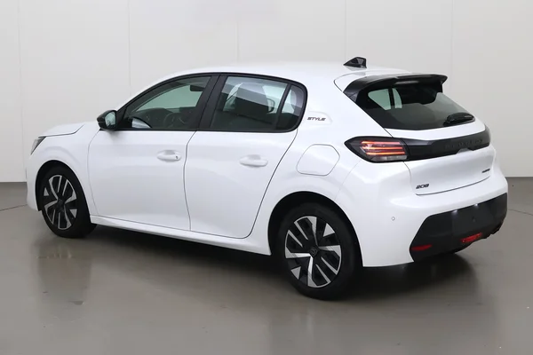 Peugeot 208 (2025) — foto 10 van 16