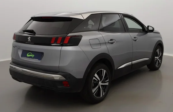 Peugeot 3008 (2018) — foto 30 van 33