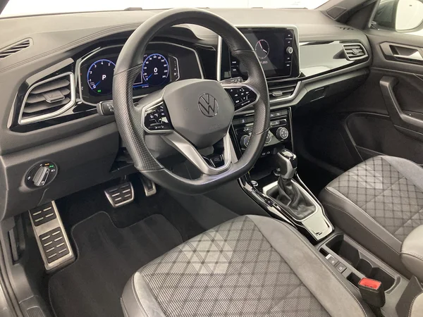 VOLKSWAGEN T-Roc (2022) — foto 22 van 35