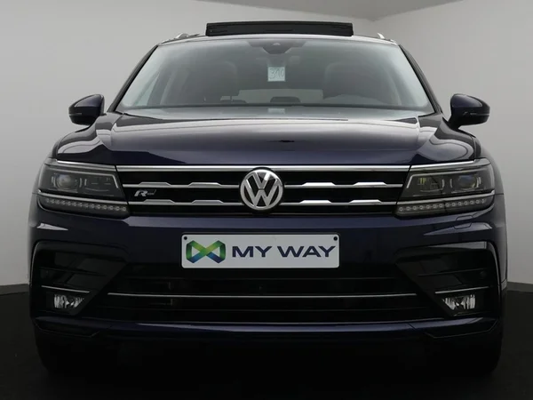 VOLKSWAGEN Tiguan Allspace (2021) — foto 23 van 31