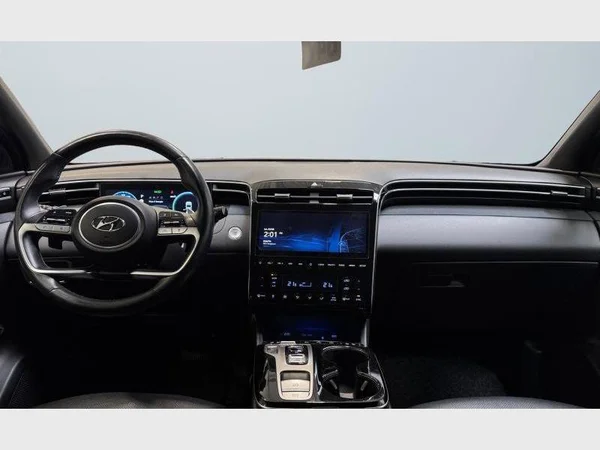 Hyundai TUCSON (2021) — foto 8 van 31