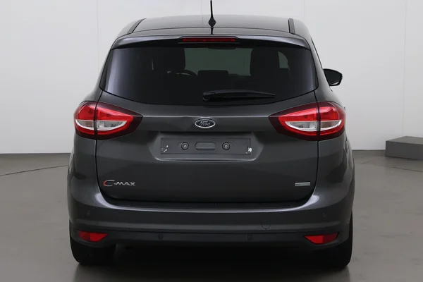 Ford C-Max (2017) — foto 23 van 28