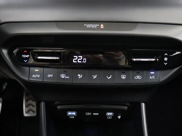 HYUNDAI Bayon (2025) — foto 18 van 27