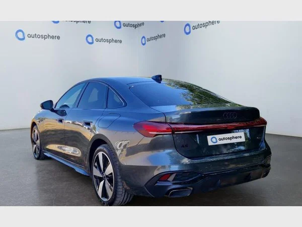 AUDI A5 e-hybrid (2026) — foto 10 van 15