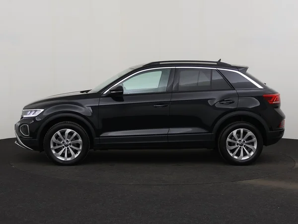 VOLKSWAGEN T-Roc (2025) — foto 13 van 18