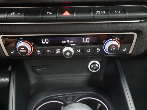 Audi A3 (2020) — foto 15 van 35