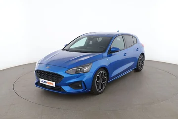 Ford Focus dba7ee0d-32d3-423a-8717-d151cf27fd3f