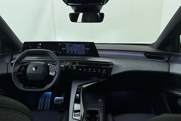 Peugeot 5008 (2025) — foto 18 van 18