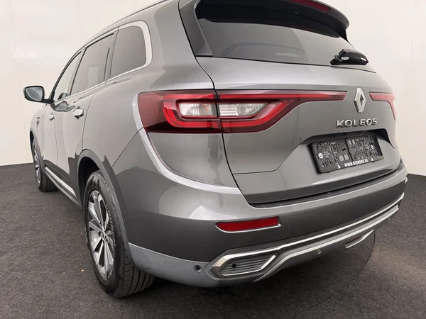 RENAULT Koleos (2022) — foto 18 van 25