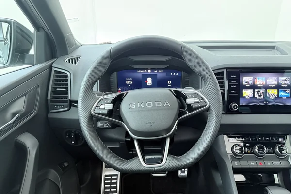 Skoda Karoq (2026) — foto 2 van 19