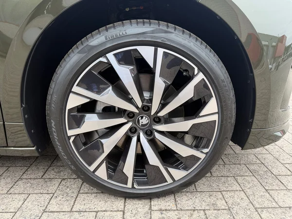 SKODA Enyaq (2026) — foto 15 van 22