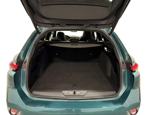 Peugeot 308 (2022) — foto 16 van 29