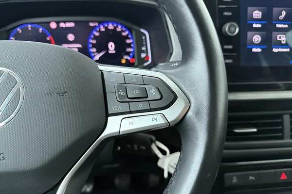 Volkswagen T-Cross (2025) — foto 7 van 19