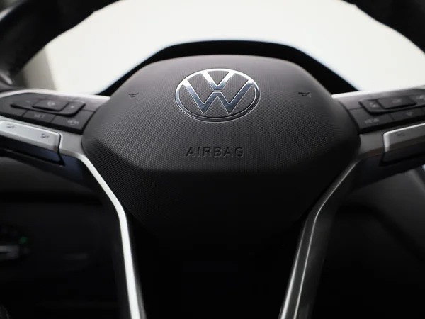 Volkswagen Tiguan (2022) — foto 28 van 45