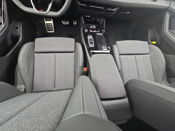 AUDI Q6 Sportback e-tron (2026) — foto 2 van 24