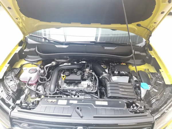 VOLKSWAGEN T-Cross (2025) — foto 13 van 15