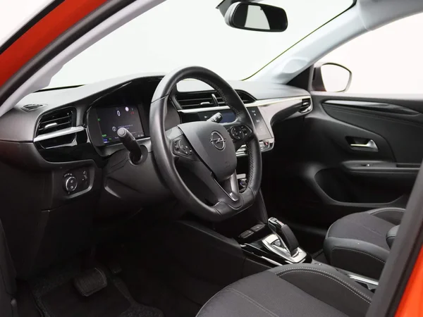 Opel Corsa-e (2022) — foto 24 van 38
