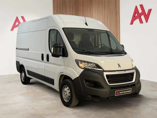 Peugeot Boxer (2023) — foto 12 van 26