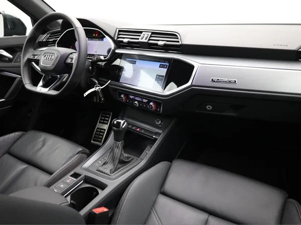AUDI Q3 (2020) — foto 16 van 22