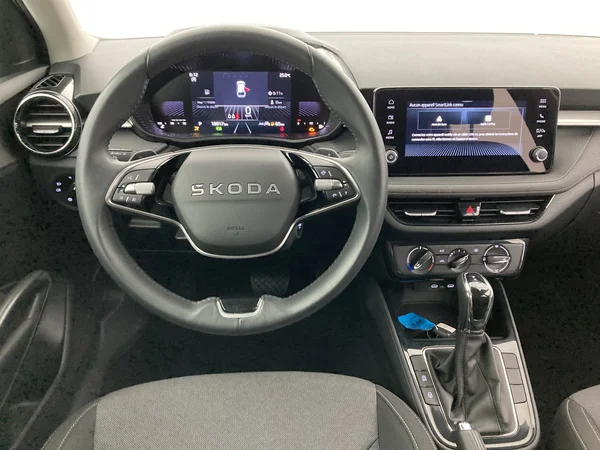 SKODA Fabia (2025) — foto 13 van 36
