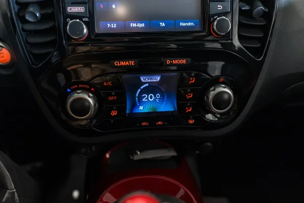 Nissan Juke (2015) — foto 21 van 31