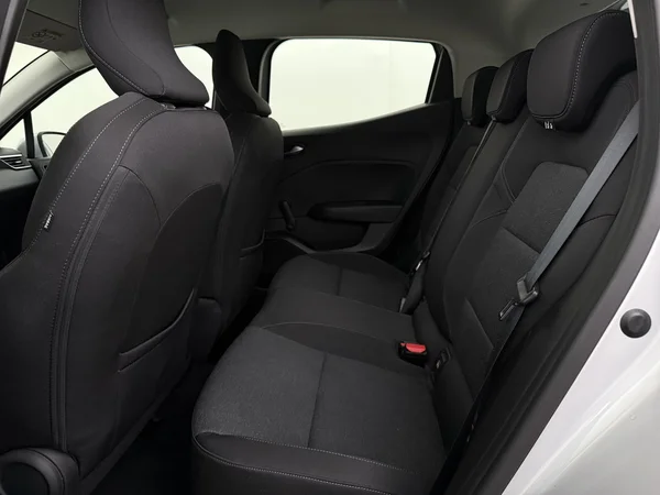 RENAULT Clio (2022) — foto 5 van 26