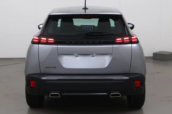 Peugeot 2008 (2025) — foto 12 van 17