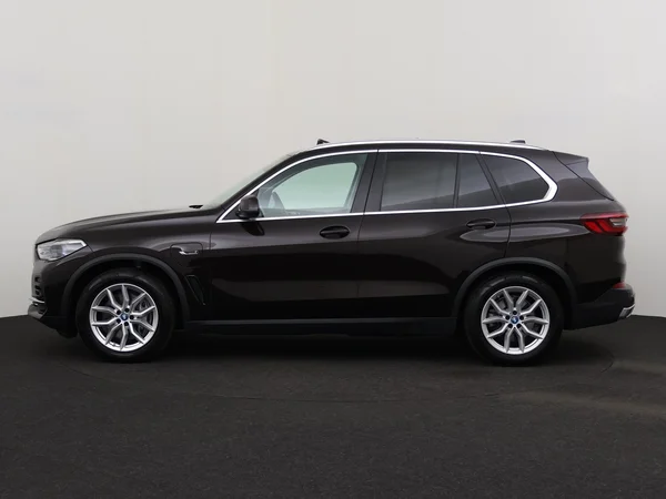 BMW X5 (2022) — foto 12 van 33