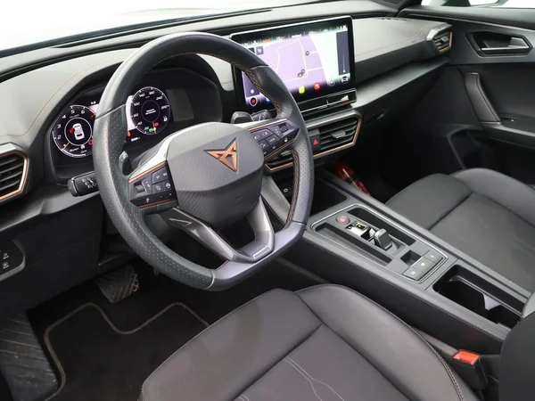 CUPRA Formentor (2024) — foto 27 van 29