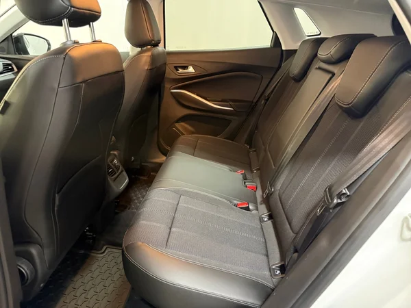 Opel Grandland (2024) — foto 19 van 29