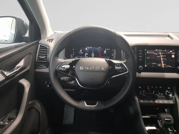 SKODA Karoq (2026) — foto 6 van 23
