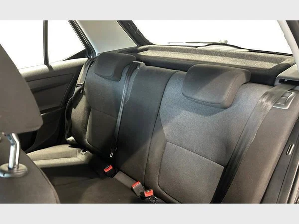 Skoda FABIA (2018) — foto 2 van 29