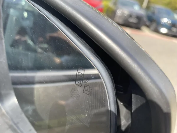 Peugeot 3008 (2019) — foto 2 van 22