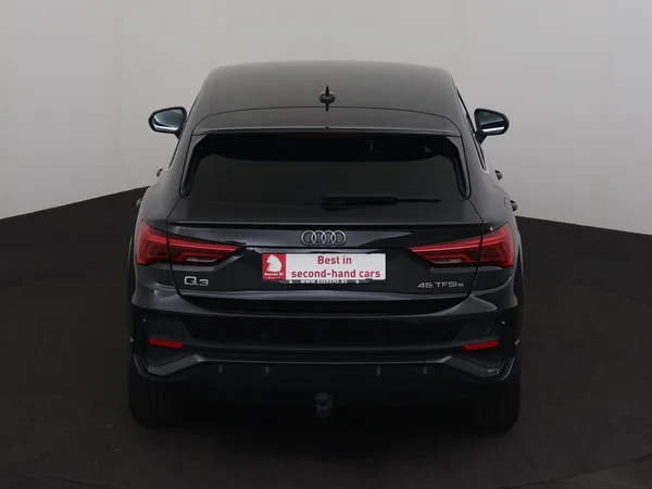 AUDI Q3 (2021) — foto 31 van 34
