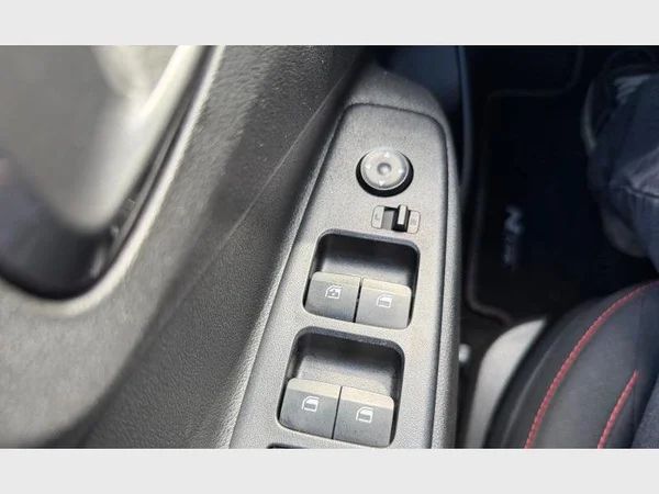 Hyundai I10 (2022) — foto 17 van 29