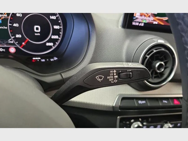 Audi Q2 (2023) — foto 8 van 28
