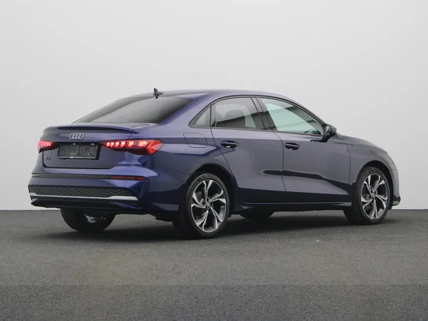 AUDI A3 Sedan (2025) — foto 12 van 20