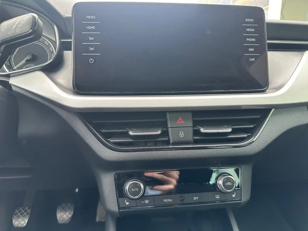 SKODA Kamiq (2021) — foto 15 van 24