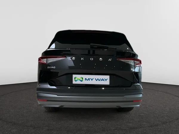 SKODA Enyaq (2025) — foto 7 van 25