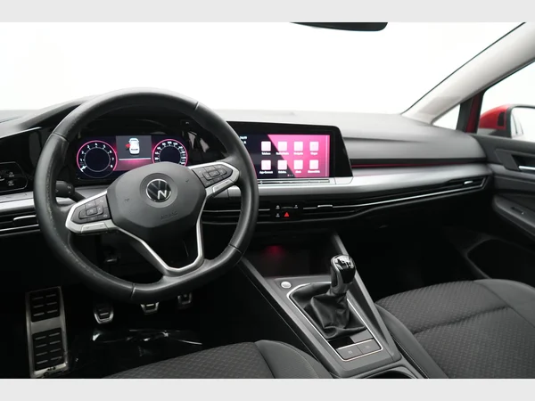 VOLKSWAGEN Golf VIII (2021) — foto 25 van 28