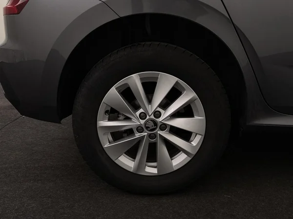 SKODA Kamiq (2025) — foto 12 van 18