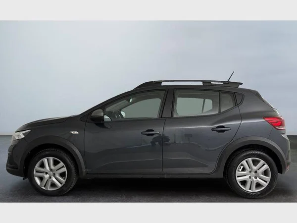 Dacia Sandero Stepway (2023) — foto 23 van 28