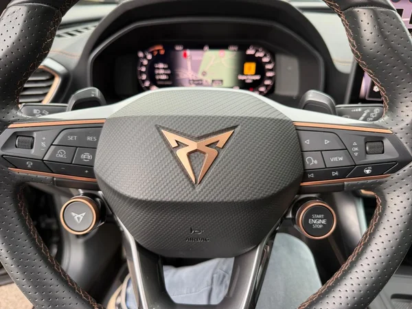 CUPRA Formentor (2025) — foto 2 van 20