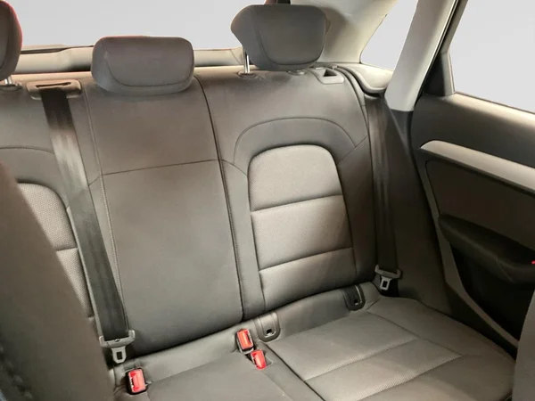 AUDI Q3 (2018) — foto 11 van 22