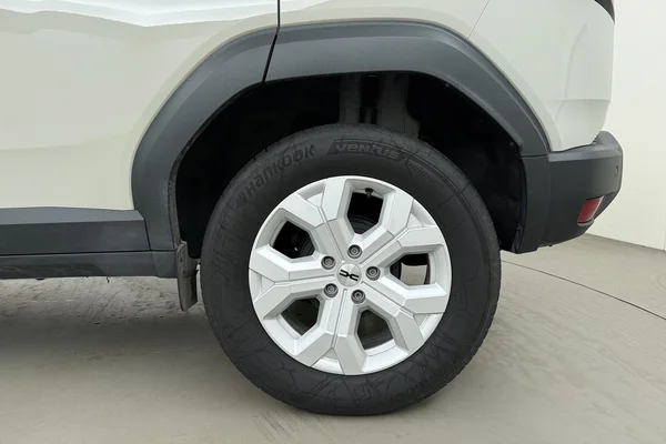 Dacia Duster (2026) — foto 14 van 17