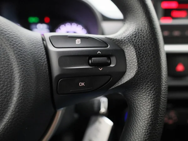 Kia Picanto (2022) — foto 7 van 37
