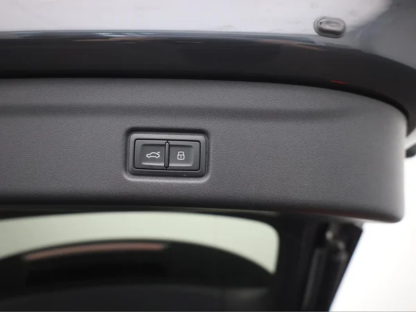AUDI Q6 e-tron (2025) — foto 3 van 22