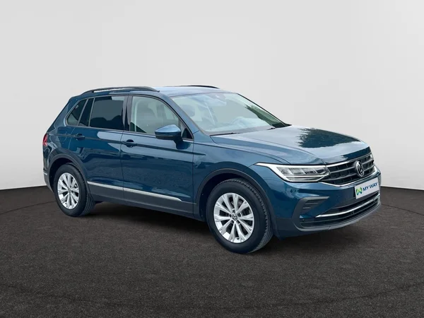 VOLKSWAGEN Tiguan (2023) — foto 7 van 18
