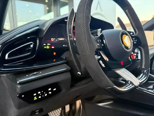 Ferrari Purosangue (2025) — foto 37 van 37
